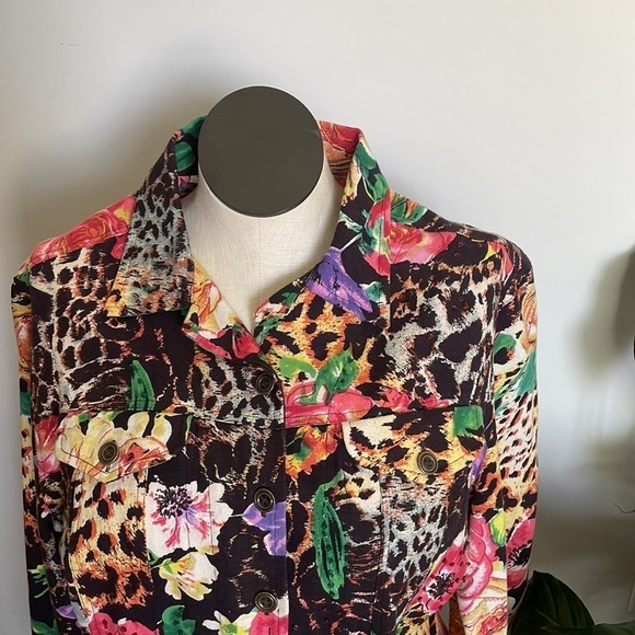 Candy Couture Cotton button embellished Jacket Light Animal Print Floral Size XL - Picture 3 of 8